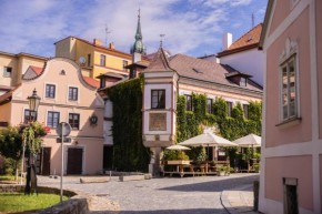 Hotel Bílá Paní, Jindrichuv Hradec